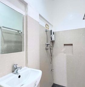 Classic Quadruple Room
