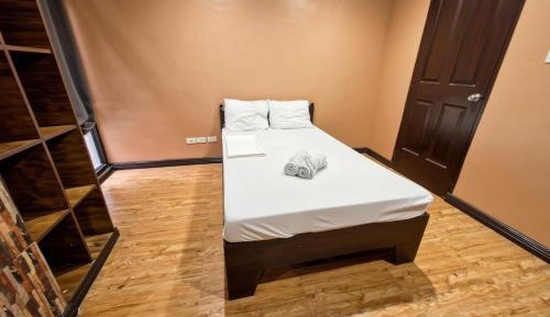 Deluxe Double Room with Extra Bed