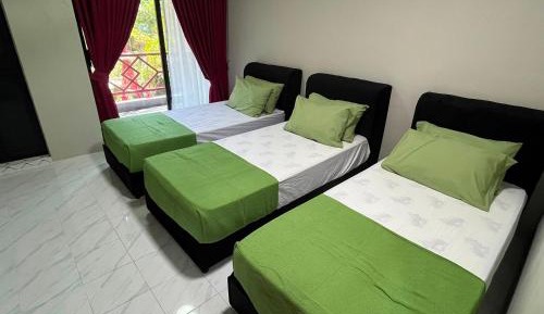 Basic Triple Room