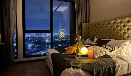 Two-Bedroom Apartment with City View