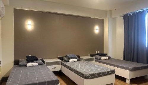 Economy Triple Room