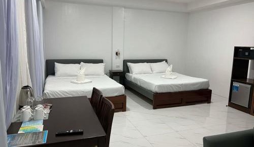 Quadruple Room with Terrace