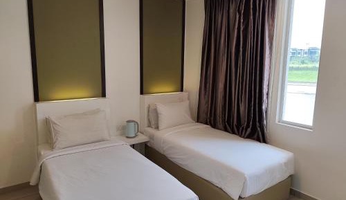 Standard Twin Room