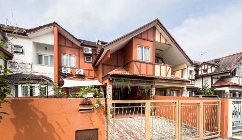Four-Bedroom Vacation Home