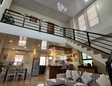 Four-Bedroom Loft Apartment