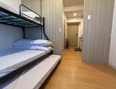 One-Bedroom Standard Apartment