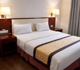 Standard King Room