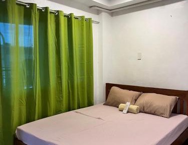 Quadruple Room with Private Bathroom