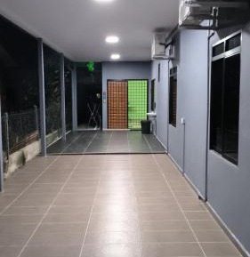 Triple Room with Private Bathroom