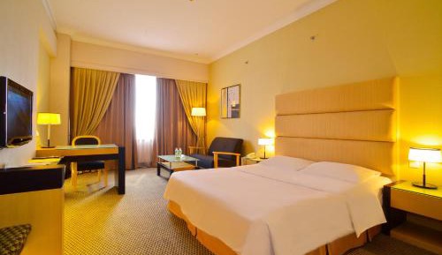 Deluxe King Room