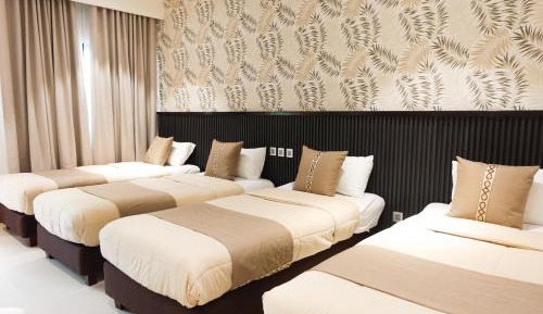 Deluxe Quadruple Room