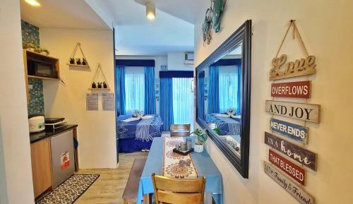 Studio with Balcony