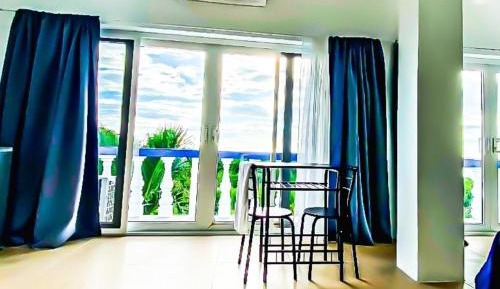Double or Twin Room with Sea View