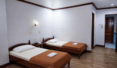 Double or Twin Room with Bathroom