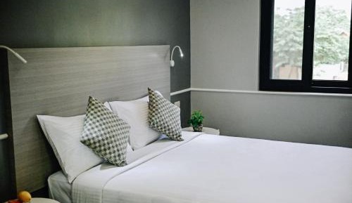 Junior Suite with Garden View