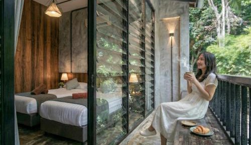 Standard Twin Room