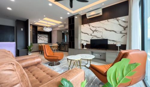 Apartment with Balcony