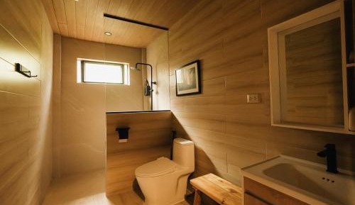 150 Peakway Suite 2