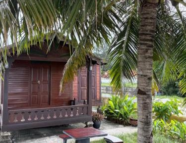 Villa - Beach Front