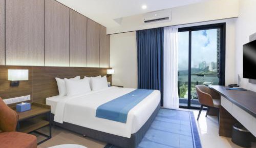 Grand Deluxe King Room