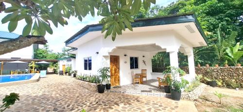 Deluxe Bungalow with Sea View