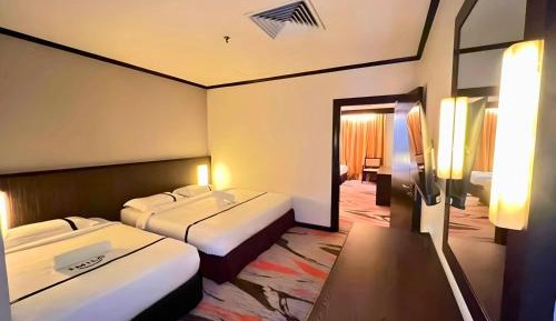 Family Room (6 Adults)