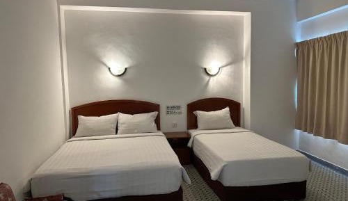 Triple Room with Private Bathroom