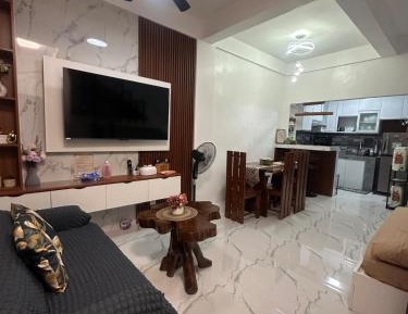 Studio Apartment with Balcony