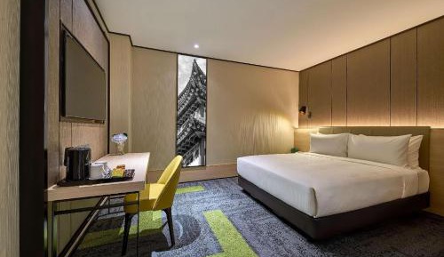 Double Plus Room (Queen) - 6 Hours (Day Use Between 9.00AM to 6.00PM)