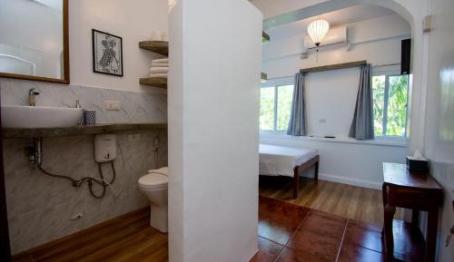 Single Room with Bathroom
