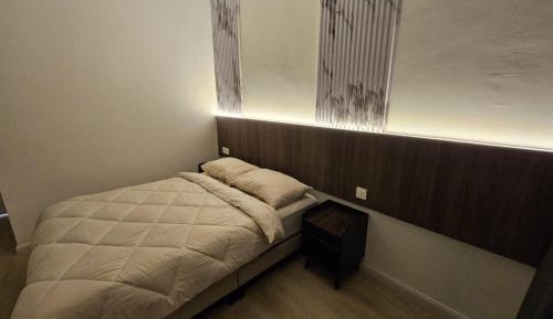 Queen Room with Garden View