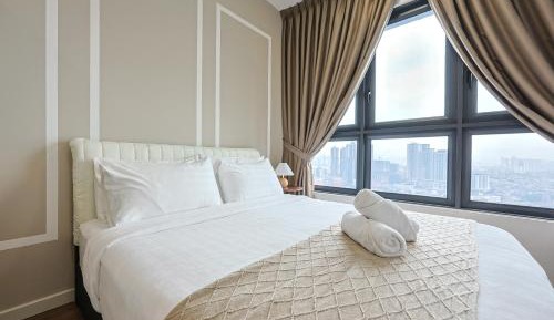 Three-Bedroom Apartment with View
