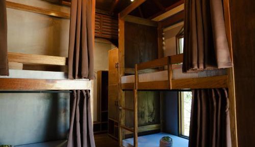 6-Bed Mixed Dormitory Room
