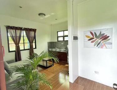 Deluxe Studio