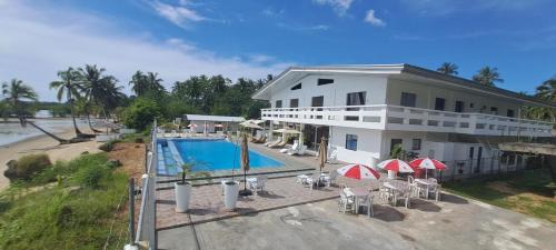 Villa - Beach Front