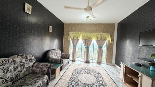 Two-Bedroom Apartment with Balcony and Terrace