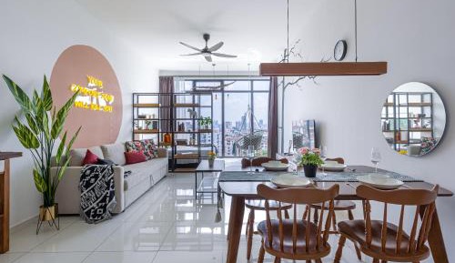 Two-Bedroom Apartment with City View