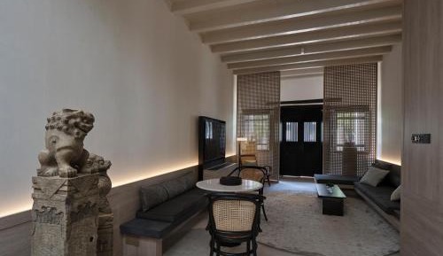One-Bedroom Suite