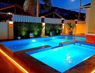 Deluxe Villa