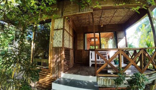 Cottage with Garden View