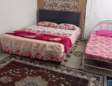 Basic Triple Room