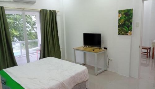 Deluxe Suite with Sea View
