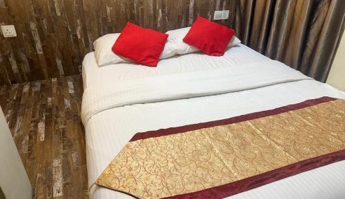 Queen Room