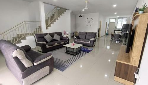 Four-Bedroom Apartment