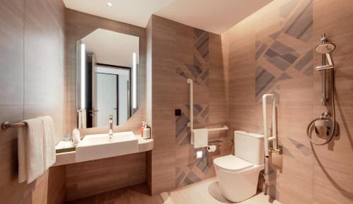 Standard King Room - Accessible