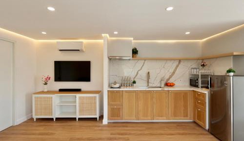 One-Bedroom Apartment