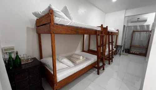 Deluxe Family Suite
