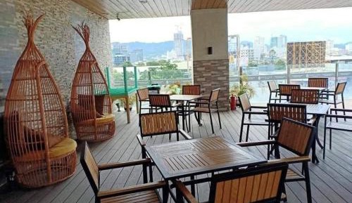 Studio with Balcony