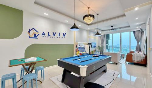 Apartment with Pool View 