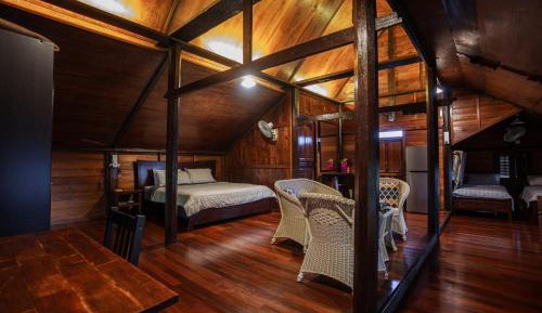 Tanjung Ipoh Villa